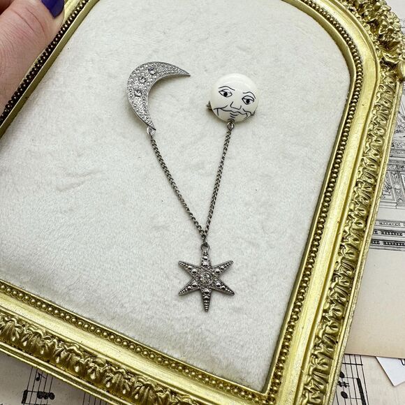 vintage Jewelry - Vintage Jewelry Man in the Moon Brooch Pin